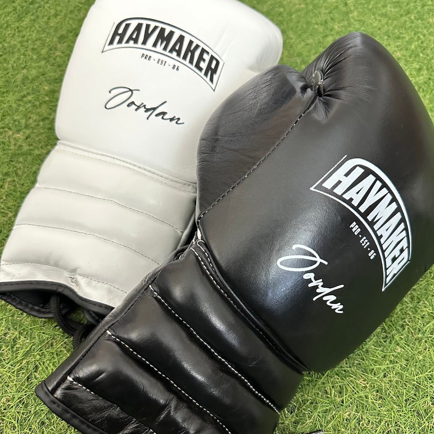 TWO TONE BLACK & WHITE | BOXING  GLOVES 100% LEATHER