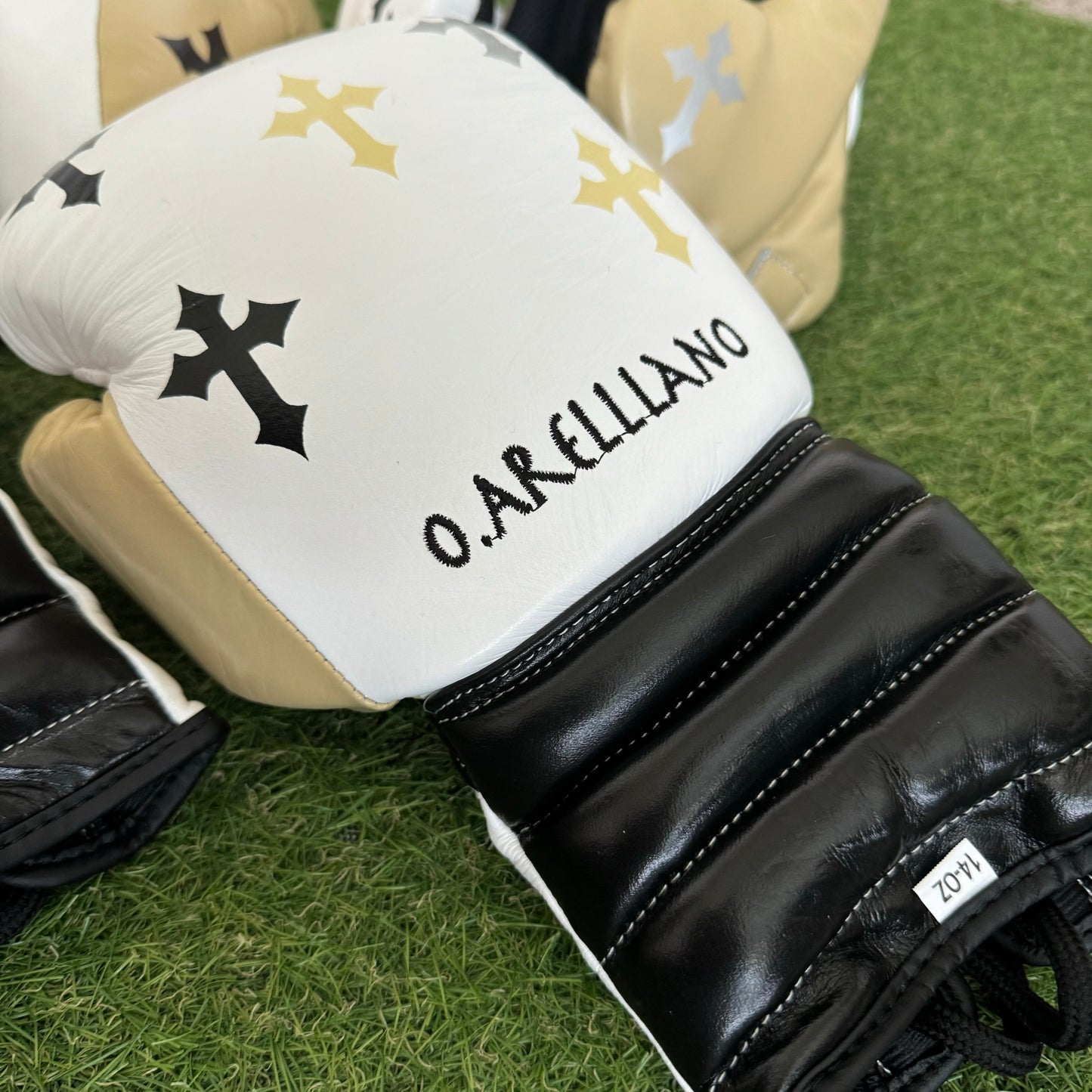 WHT BLK CREAM | CRUCIFIX | SPARRING SET | 100% LEATHER