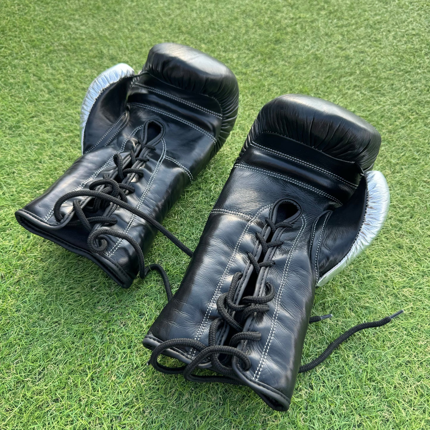 BLACK & SILVER | PRO ELITE GLOVES 100% LEATHER