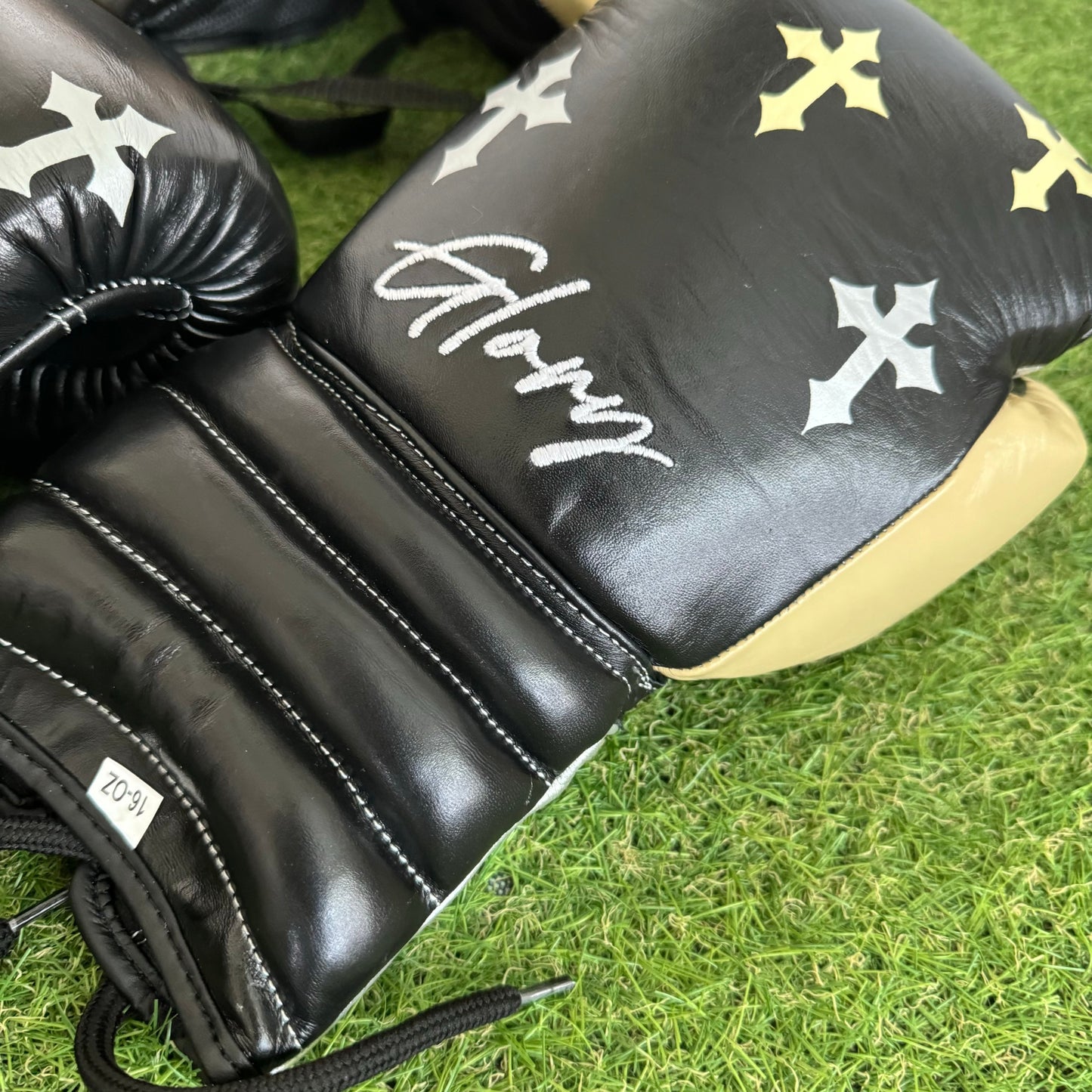 BLK CREAM | CRUCIFIX | BOXING GLOVES & SPARRING SET | 100% LEATHER
