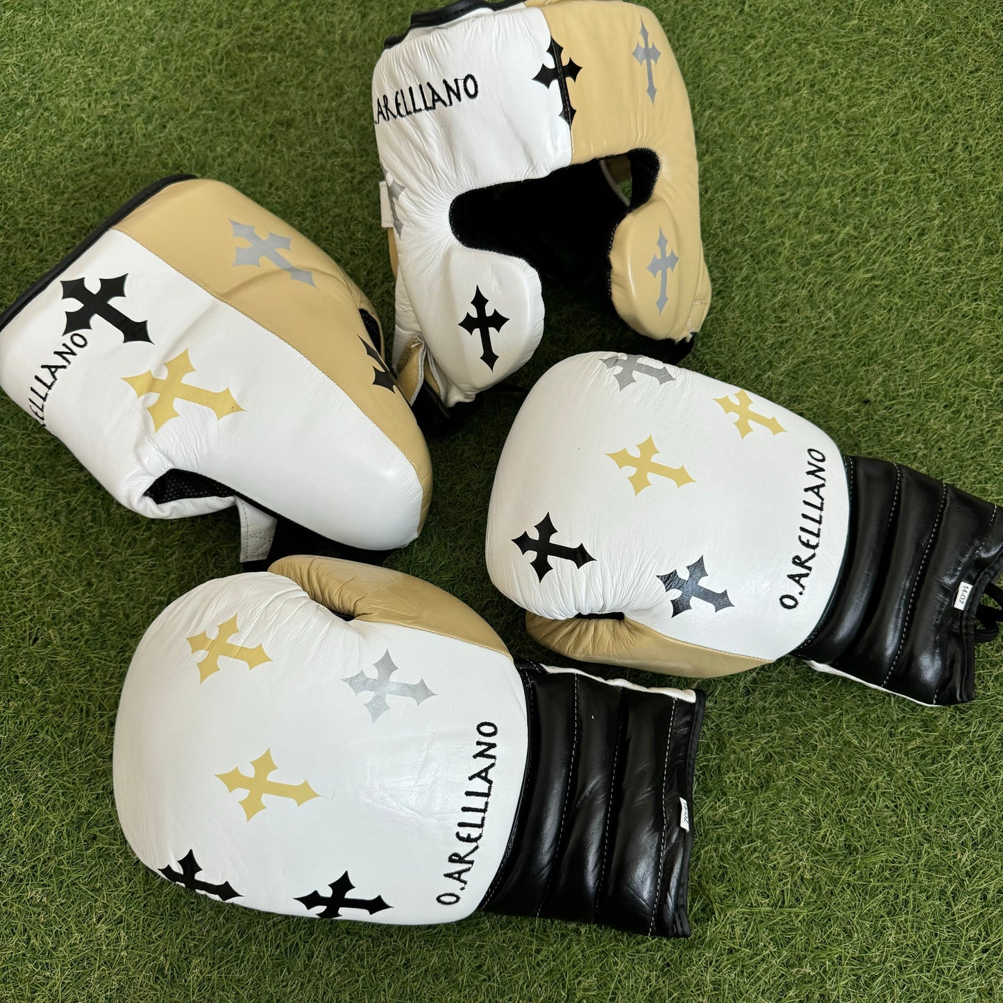 WHT BLK CREAM | CRUCIFIX | SPARRING SET | 100% LEATHER