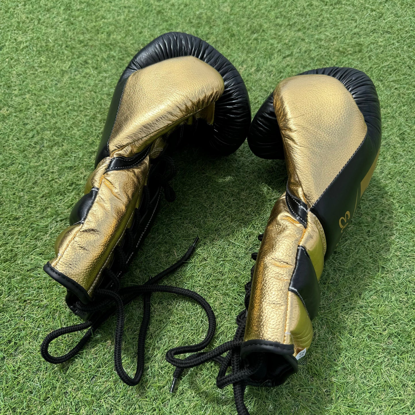 BLACK & GOLD | PRO ELITE GLOVES 100% LEATHER