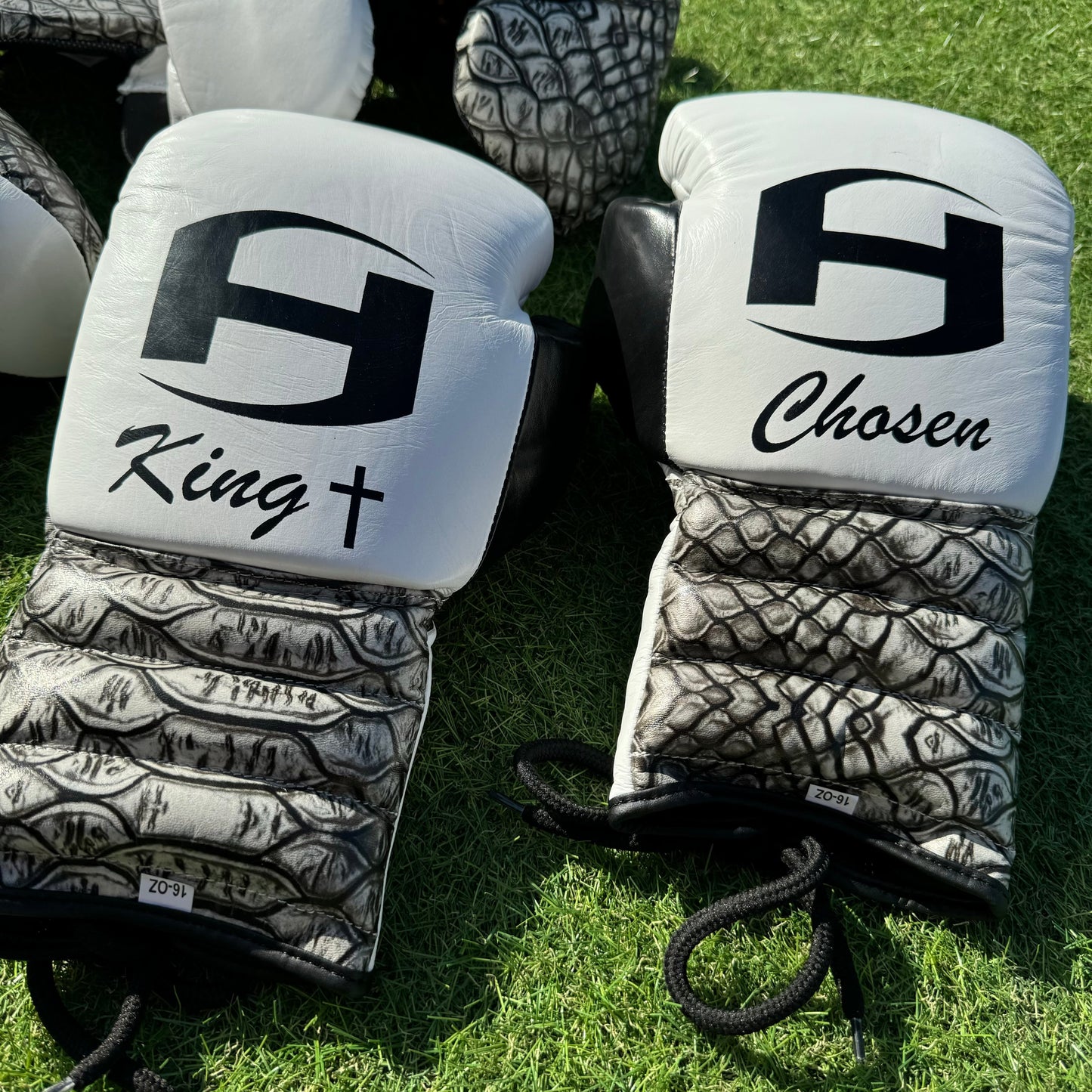 WHITE W/ CROCK PRINT | SPARRING SET | 100% LEATHER