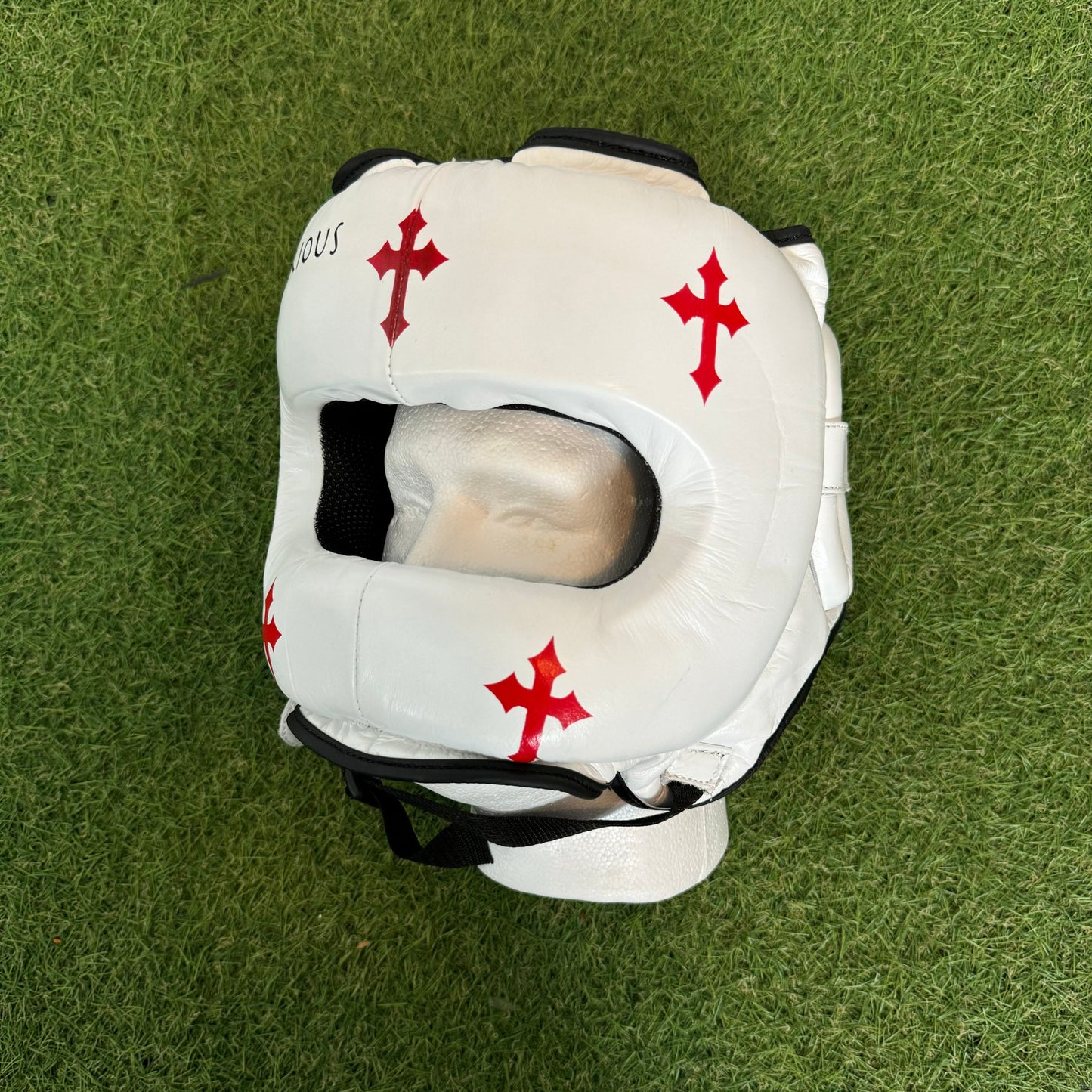 HM CRUCIFIX WHITE & RED BOXING HEADGEAR | 100% LEATHER