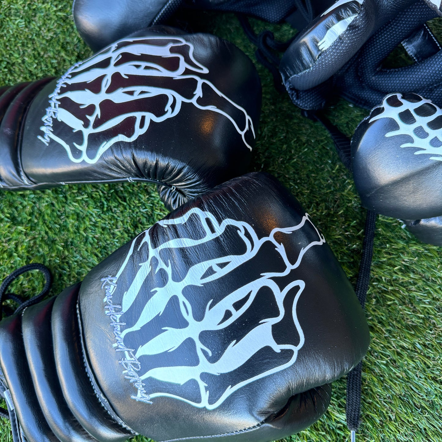 SKELETON PATRIOT | BOXING GLOVES & SPARRING SET | 100% LEATHER