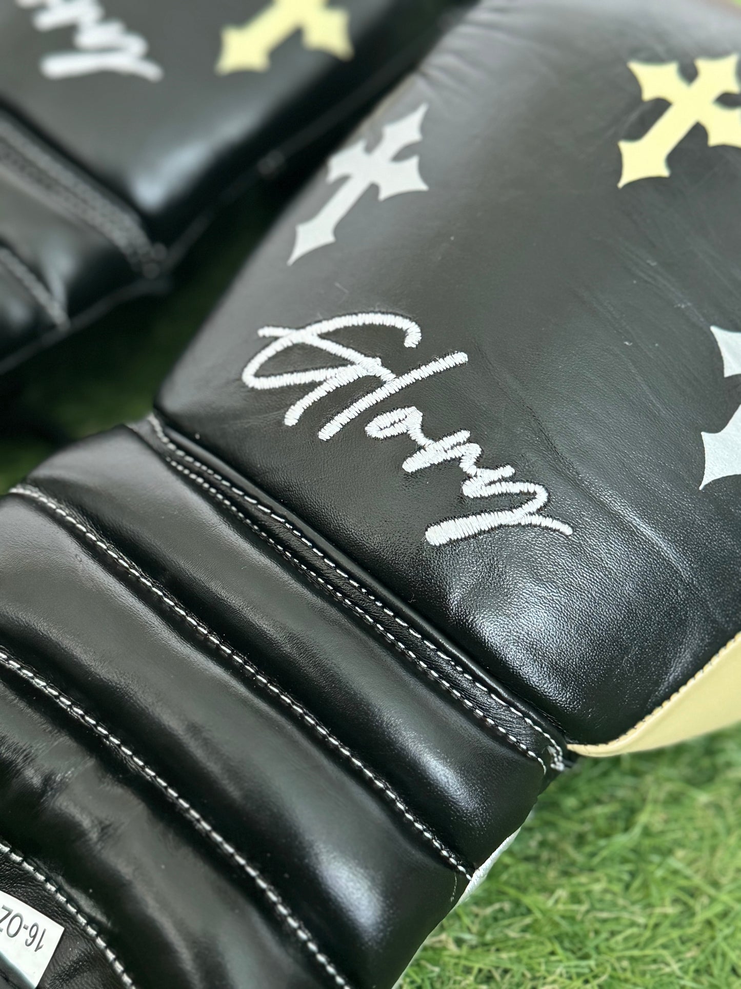 HM CRUCIFIX CREAM, BLACK & SILVER | PRO ELITE GLOVES 100% LEATHER