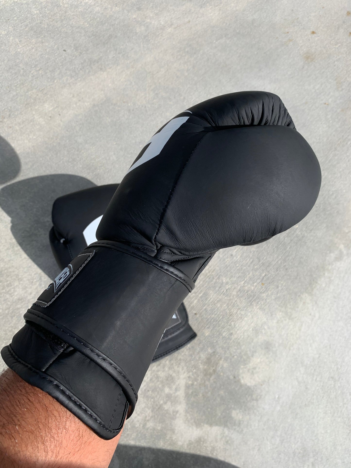 MATTE BLACK | PRO ELITE GLOVES 100% LEATHER